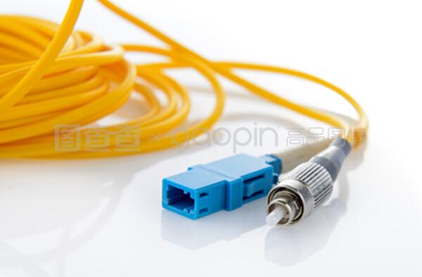 光纖連接器 構建高效連接世界的核心紐帶